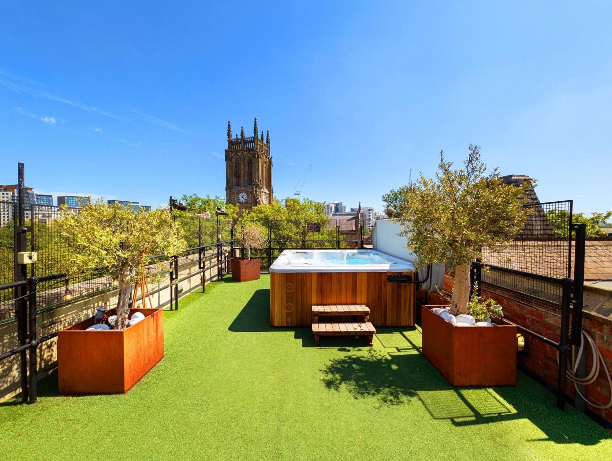 The Bells - Luxury Serviced Apartments Λιντς Εξωτερικό φωτογραφία